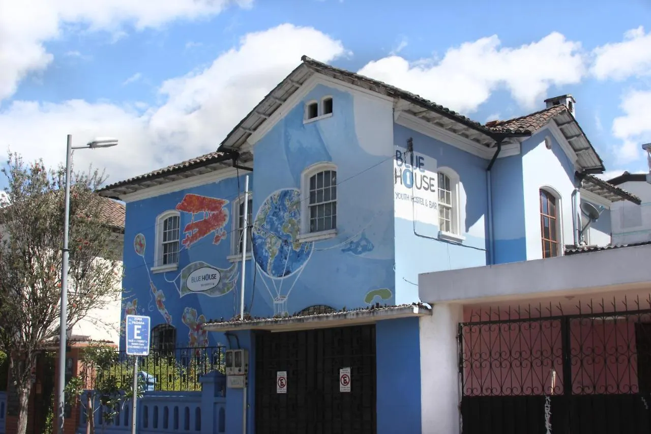 Blue House Youth Hostel Quito